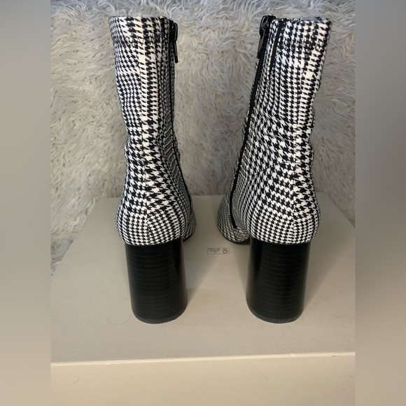 Jeffrey Campbell Ankle Booties size US 7 - European 38 - Picture 3 of 5